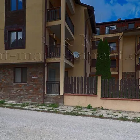 Nevina Apartment